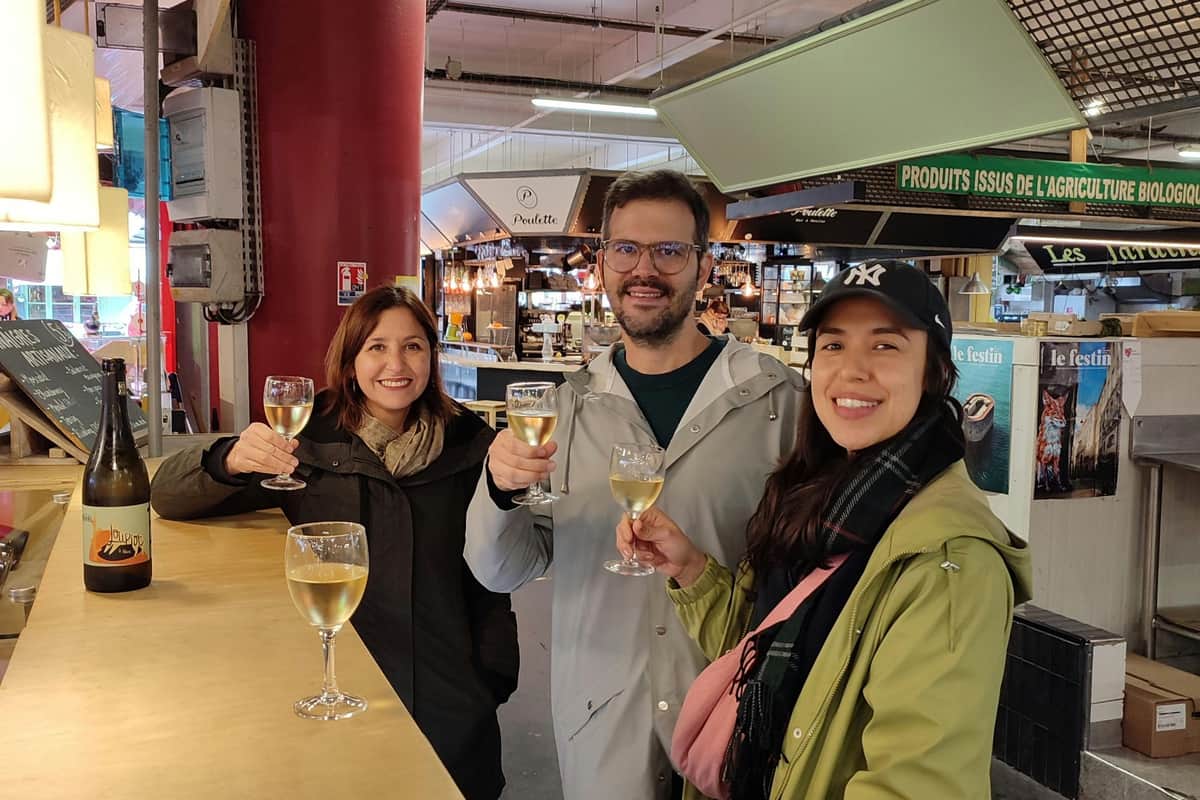 Bordeaux: Guided Local Market Food Tour Come and discover the incredible wines of Bordeaux.