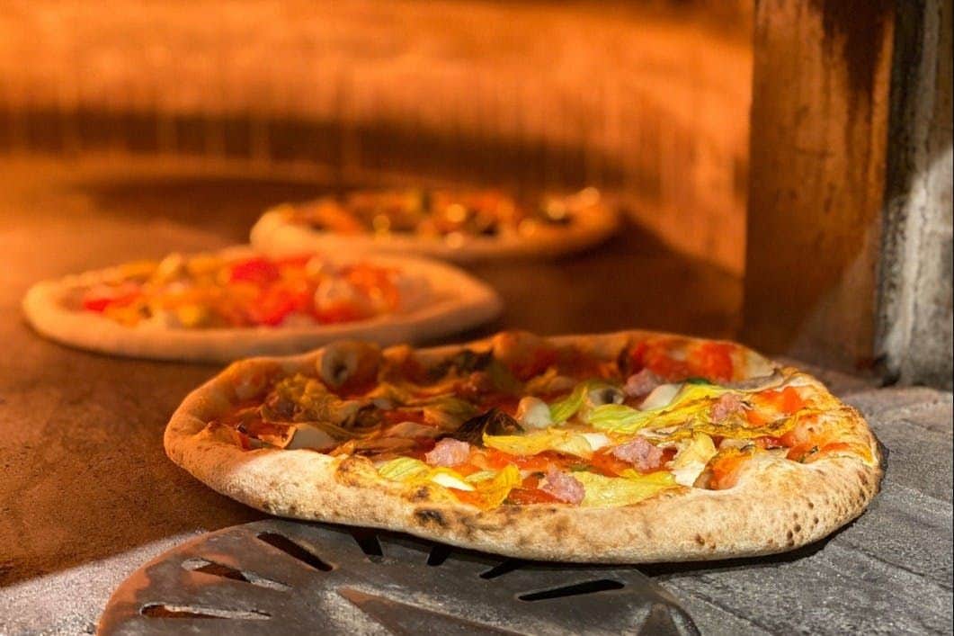 Pizza and Gelato Cooking Class at a Tuscany Farmhouse from Florence Pizza Class in Florence