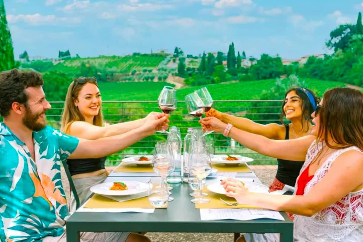 Escape the City for the day, discovering the very best Tuscany has to offer!