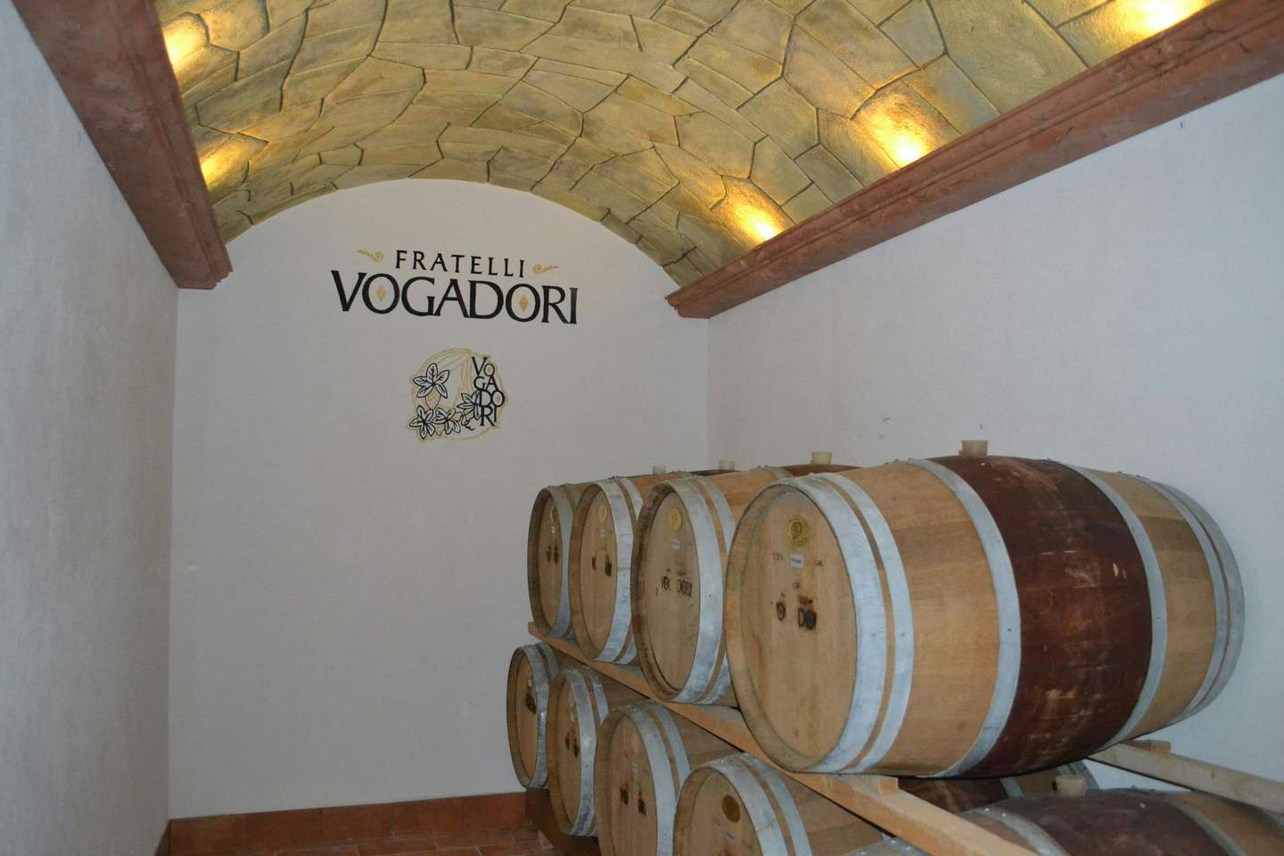 Cantina Fratelli Vogadori - Amarone Valpolicella Winery Barrique di Amarone