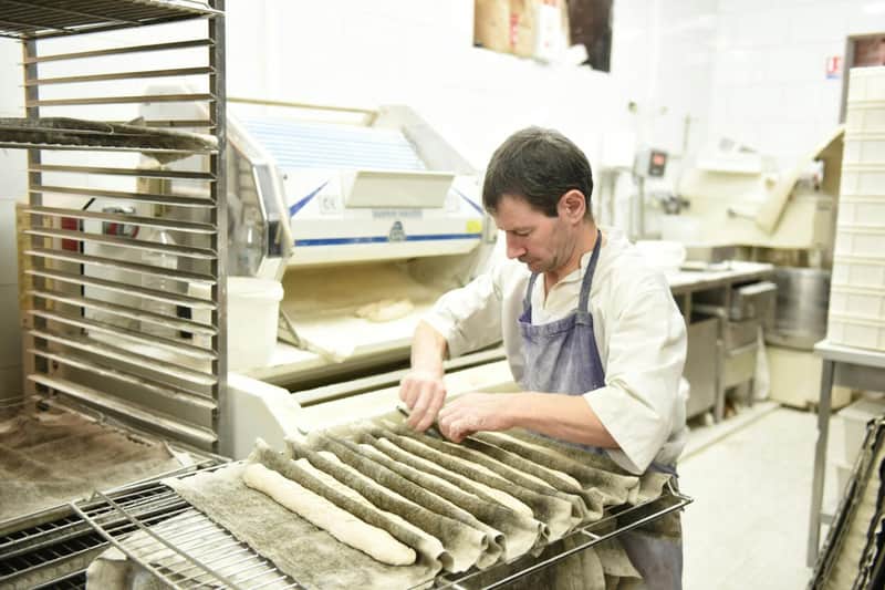 Paris: Belleville Walking Food Tour