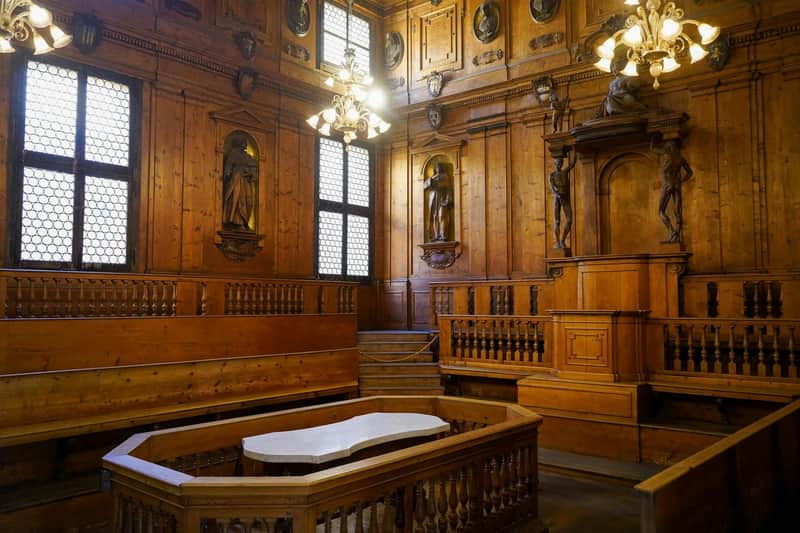 Archiginnasio of Bologna: Fast Track Ticket + Guided Tour + Wine Tasting