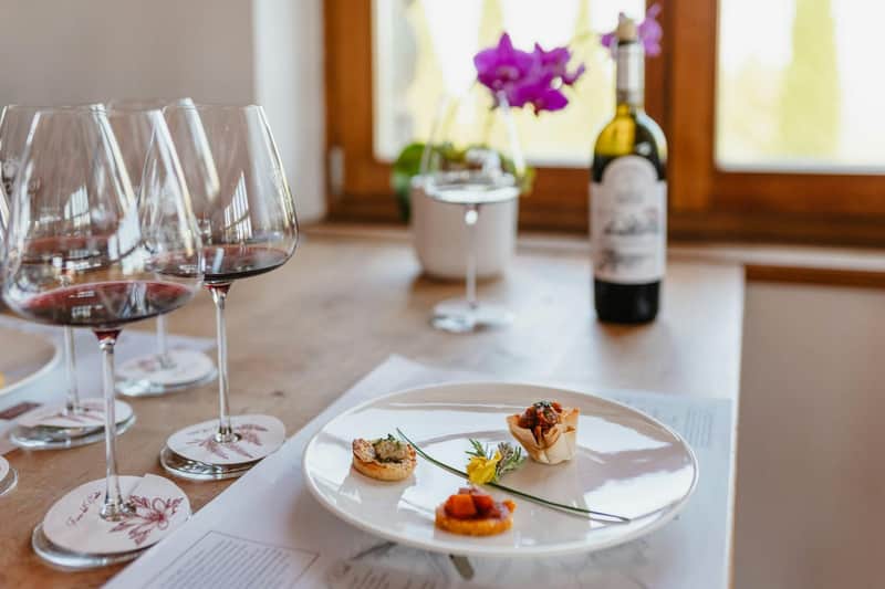 Corte Pavone Winery: Local Wine Tasting With Gourmet Appetizers