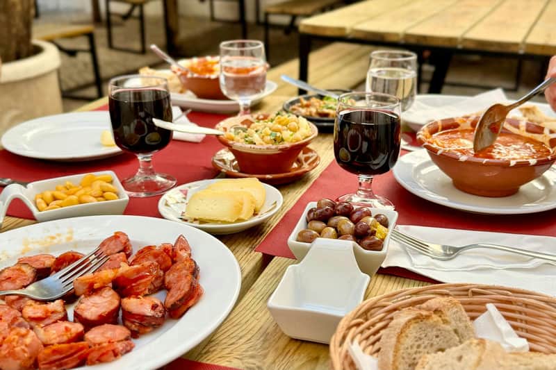 Lisbon: Foodie's Walking Tour