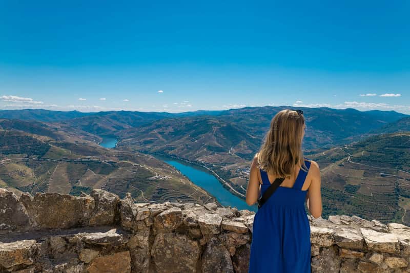 Douro Valley: Day Trip + River Cruise & Lunch from Porto