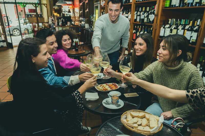 Porto: Guided Evening Food Tour